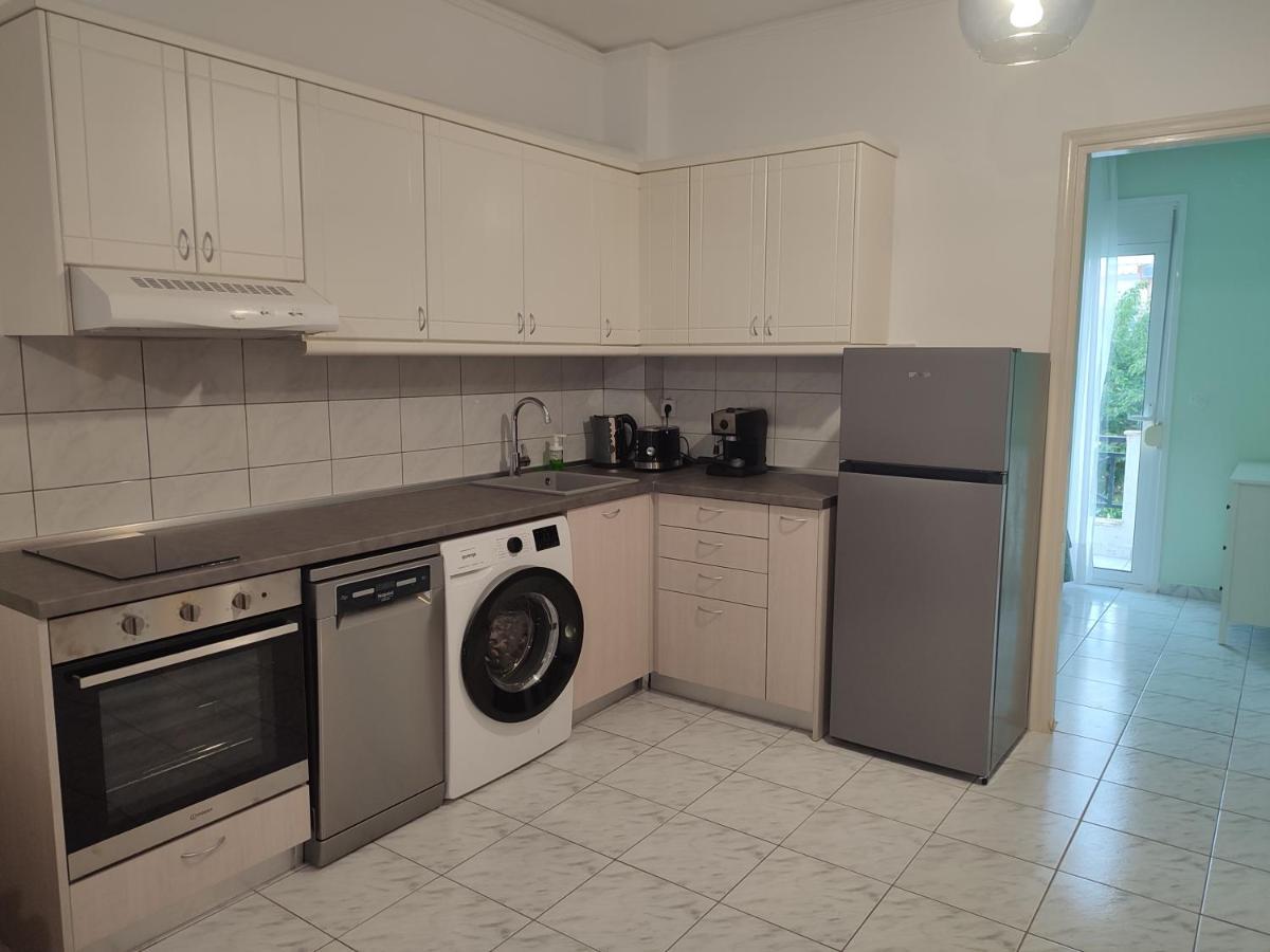 The Twelve In Iraklitsa Apartment Nea Iraklitsa ภายนอก รูปภาพ
